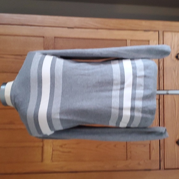 Tommy Hilfiger Sweater - Picture 5 of 5